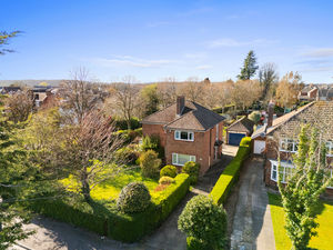 Photo 11- click for photo gallery